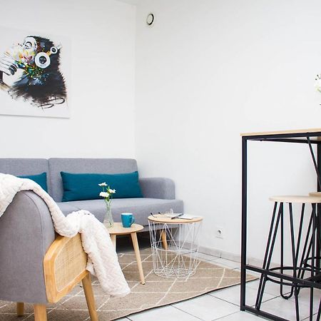 Superbe appartement 32m2 quartier calme 800m des Arènes Nîmes Esterno foto