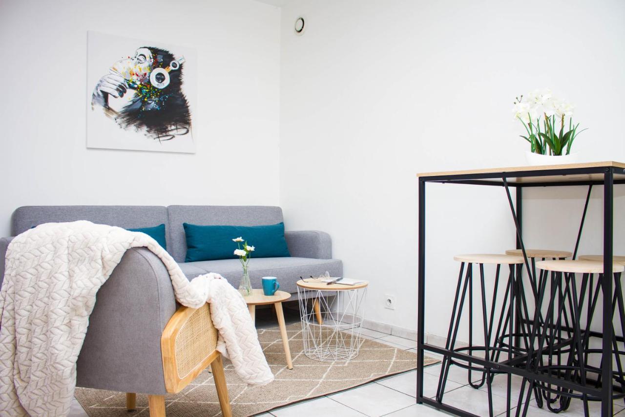 Superbe appartement 32m2 quartier calme 800m des Arènes Nîmes Esterno foto